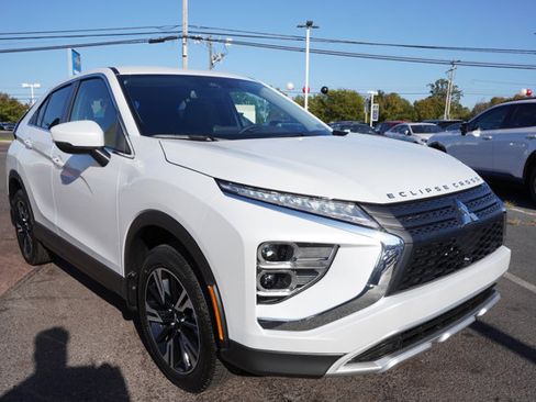 New 2026 Mitsubishi Eclipse Cross SE AWD/4WD image 3