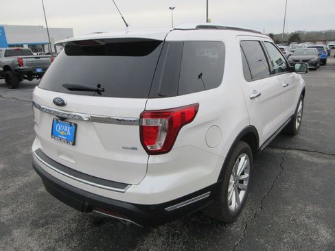 Used 2018 Ford Explorer Limited w/ Class II Trailer Tow Package image 5