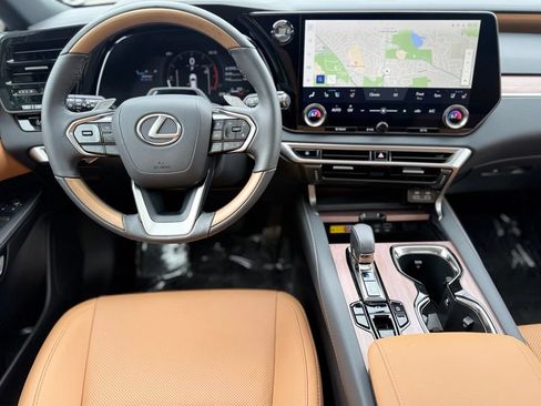 Used 2025 Lexus RX 350 Premium w/ Convenience Package AWD/4WD image 11