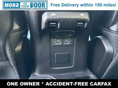 Used 2022 Jeep Gladiator Mojave w/ Cold Weather Group image 34