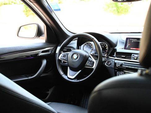 Used 2020 BMW X1 sDrive28i w/ Convenience Package FWD image 17