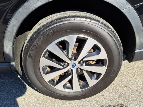 Used 2020 Subaru Outback Premium image 30