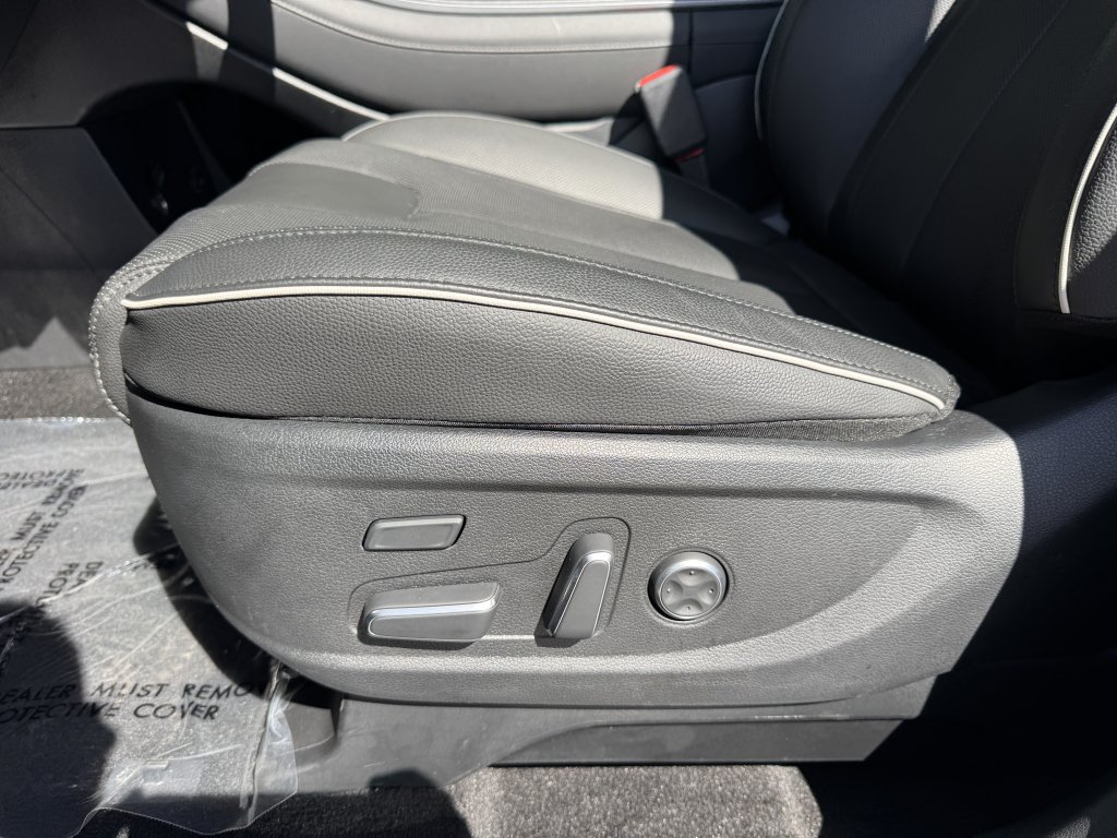Used 2024 Hyundai Palisade Limited FWD image 35