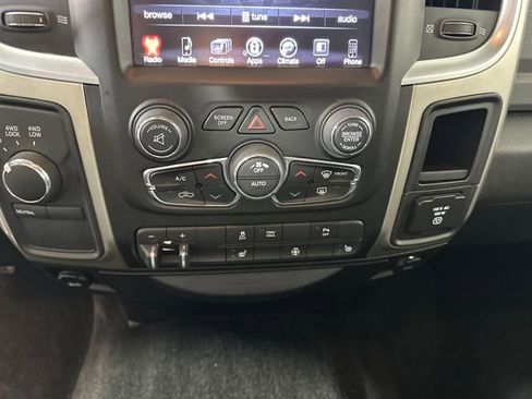 Used 2015 RAM 2500 Big Horn image 23