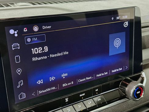 Used 2023 Chevrolet Colorado W/T image 16