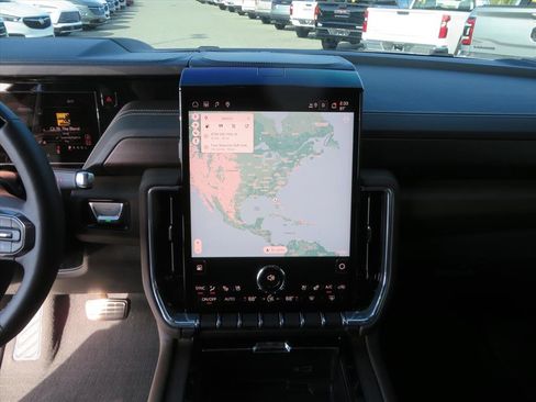 Used 2025 GMC Yukon Denali Ultimate image 21