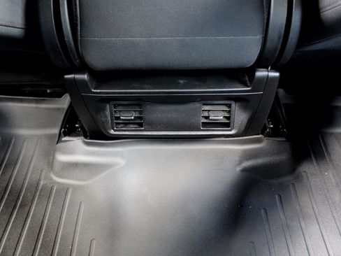 Used 2024 Chevrolet Silverado 2500 W/T w/ WT Fleet Convenience Package image 36