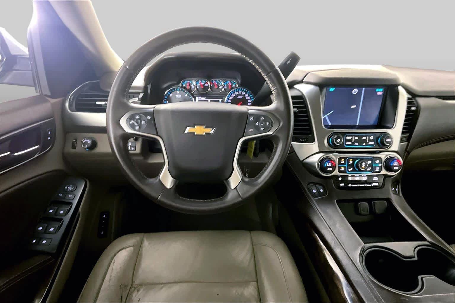 Used 2015 Chevrolet Suburban LT w/ Texas Edition RWD image 6