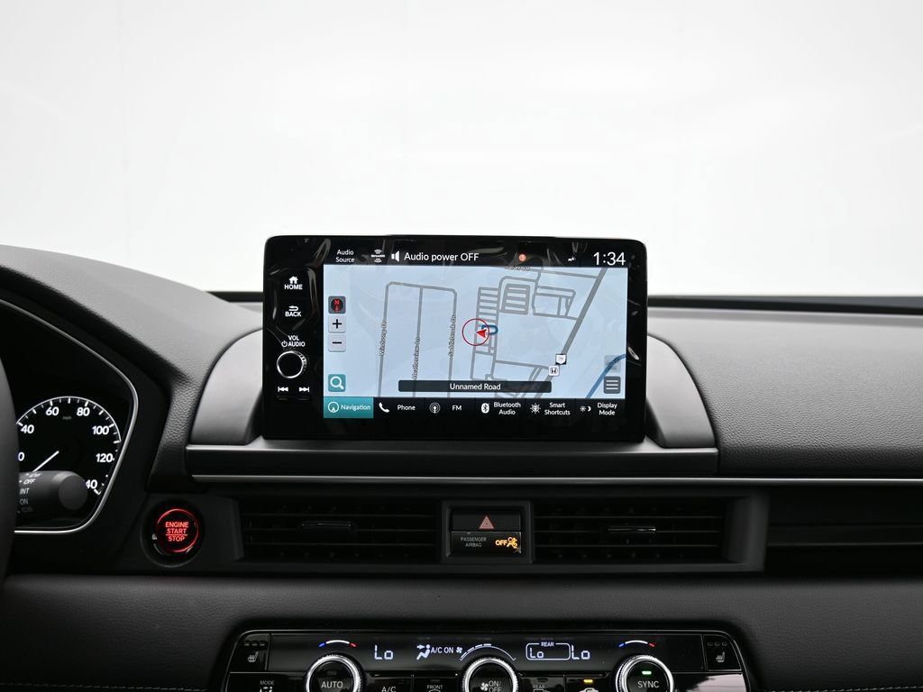 New 2025 Honda Pilot Touring image 32