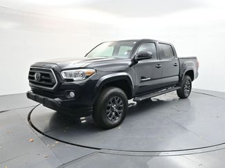 Used 2020 Toyota Tacoma SR5 video 3