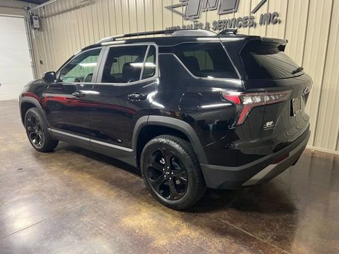 Used 2025 Chevrolet Equinox LT w/ Midnight Edition image 5