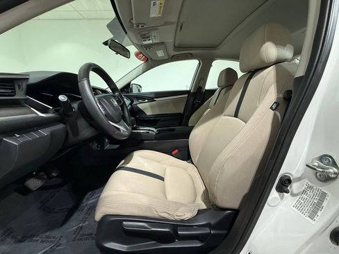 Used 2018 Honda Civic EX image 12