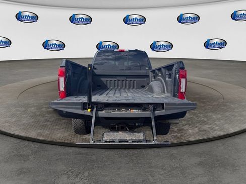 Used 2021 Ford F250 Lariat AWD/4WD image 6