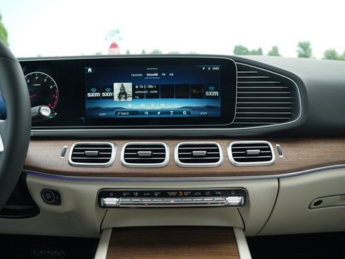 Used 2026 Mercedes-Benz GLE 350 4MATIC image 25