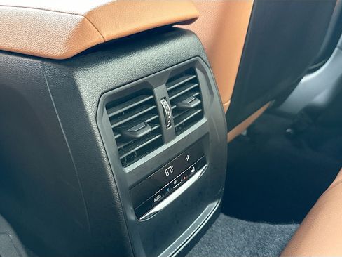 Certified 2023 BMW 230i Coupe image 24