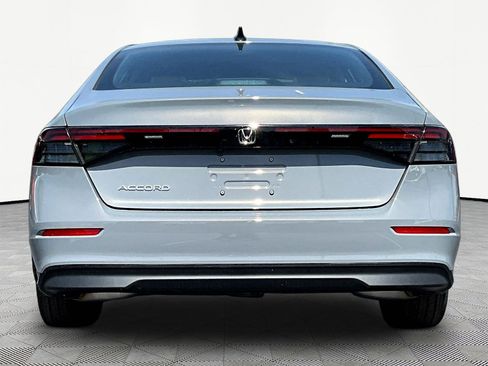 New 2026 Honda Accord SE image 5