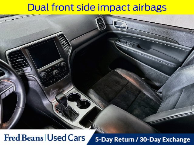 Used 2018 Jeep Grand Cherokee Altitude AWD/4WD image 29