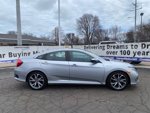 Used 2021 Honda Civic Touring image 2