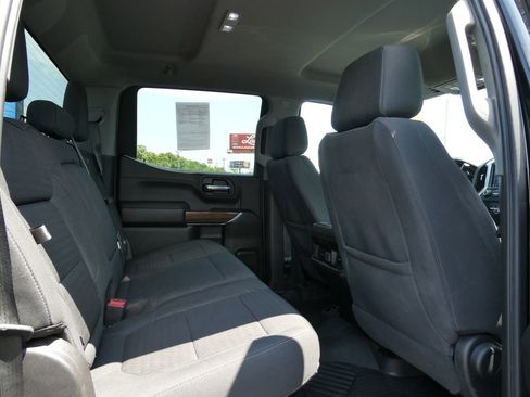 Used 2020 Chevrolet Silverado 1500 LT Trail Boss AWD/4WD image 15