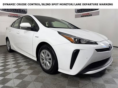 Used 2022 Toyota Prius LE