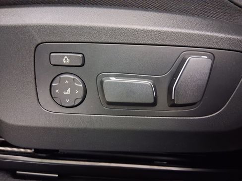 New 2026 BMW X3 xDrive30 w/ Convenience Package image 13