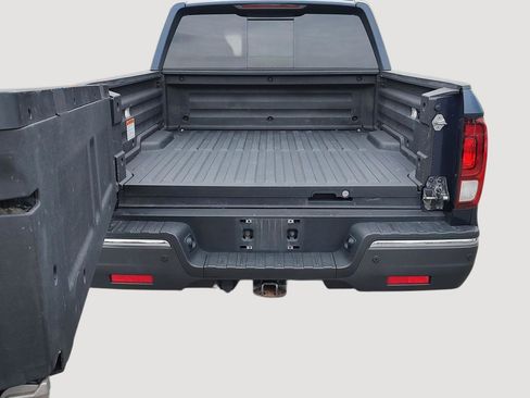 Used 2017 Honda Ridgeline RTL-E image 33