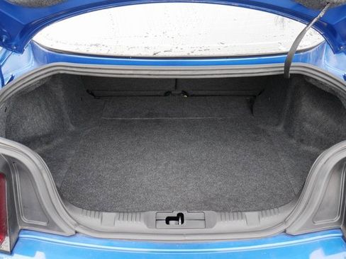 Used 2017 Ford Mustang GT image 7