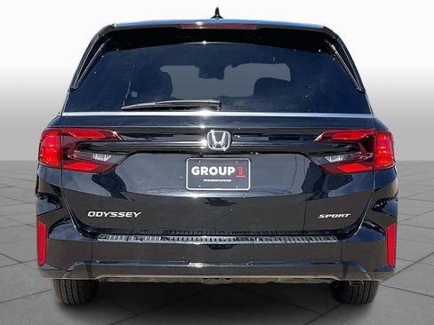Used 2025 Honda Odyssey Sport-L image 4