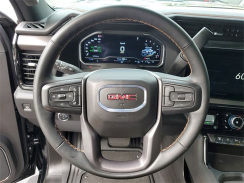 Used 2024 GMC Sierra 2500 AT4 w/ AT4 Premium Plus Package image 21