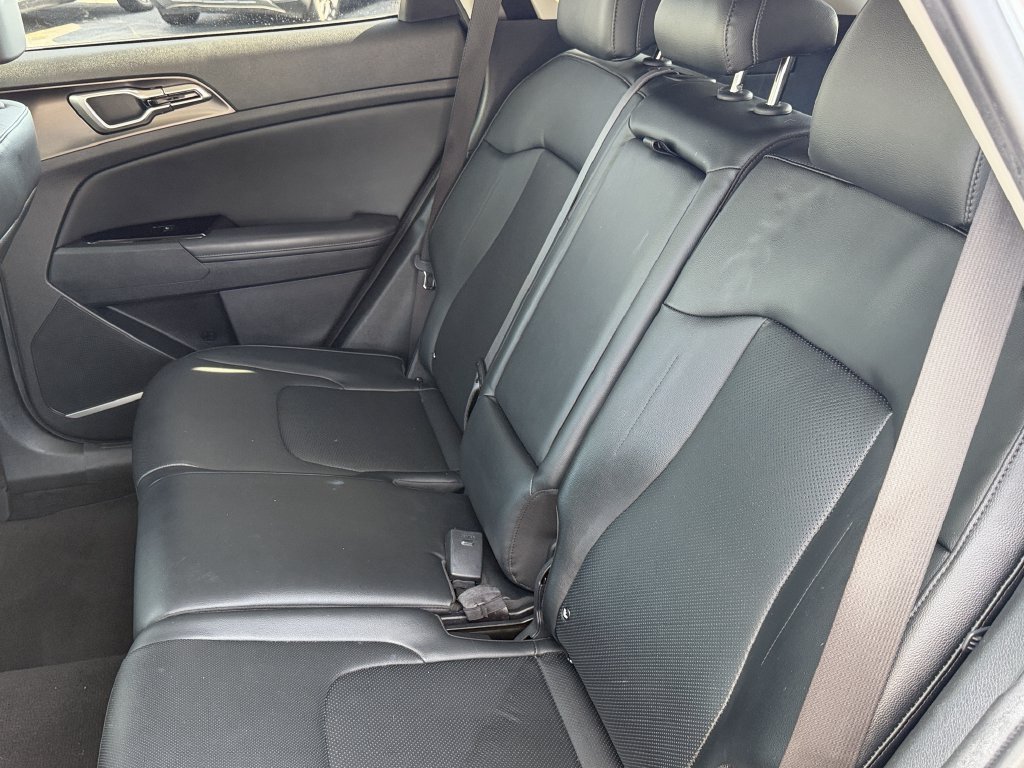 Certified 2023 Kia Sportage EX FWD image 19