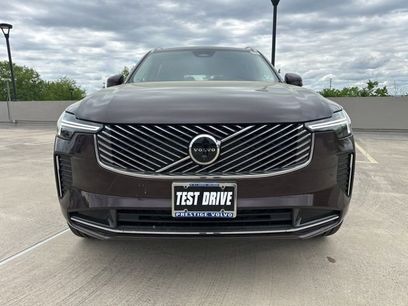 New 2026 Volvo XC90 B5 Plus w/ Protection Package Premier