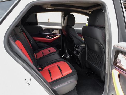 Used 2024 Mercedes-Benz GLE 63 AMG S w/ Driver Assistance Package image 34