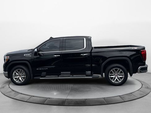 Used 2022 GMC Sierra 1500 SLT w/ SLT Premium Package AWD/4WD image 4