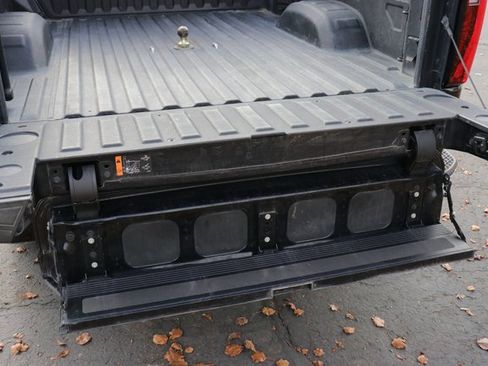 Used 2024 GMC Sierra 2500 Denali w/ Denali Reserve Package image 8