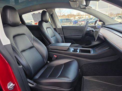 Used 2021 Tesla Model Y Long Range image 8