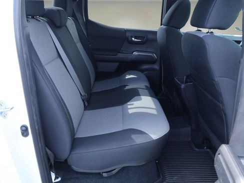 Certified 2023 Toyota Tacoma TRD Sport w/ Advanced Technology Package AWD/4WD image 17