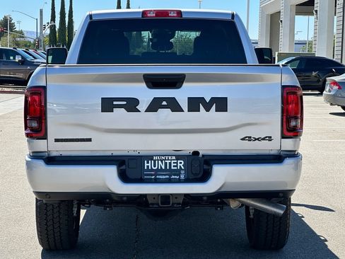 New 2026 RAM 2500 Big Horn AWD/4WD image 6
