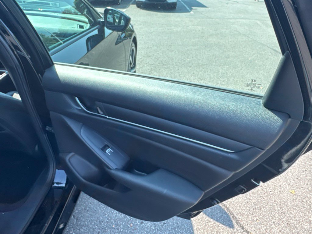 Used 2022 Honda Accord Sport image 68