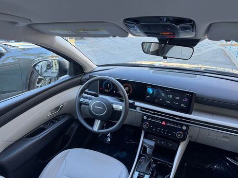 Used 2025 Hyundai Tucson SEL image 36