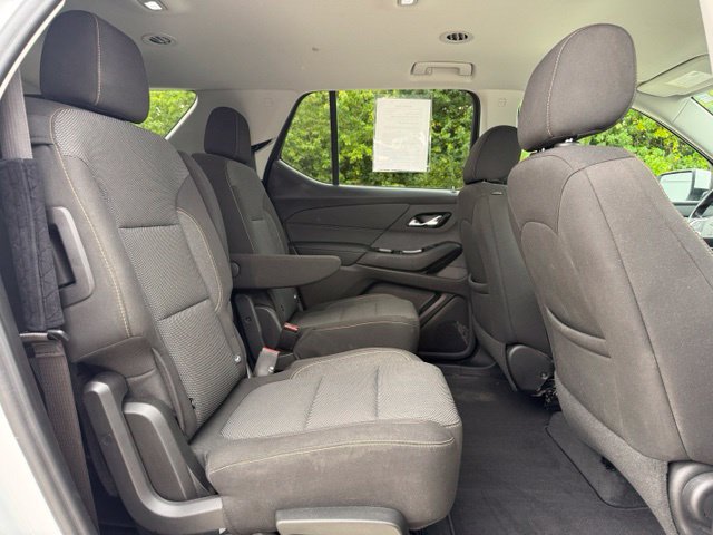 Used 2021 Chevrolet Traverse LT AWD/4WD image 36