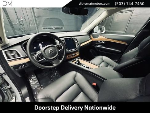 Used 2024 Volvo XC90 T8 Plus AWD/4WD image 16