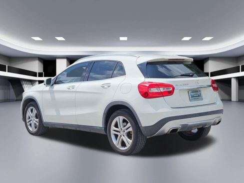 Used 2015 Mercedes-Benz GLA 250 image 4