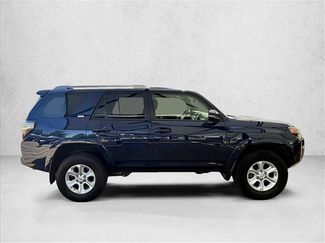 Used 2018 Toyota 4Runner SR5 Premium AWD/4WD video 4