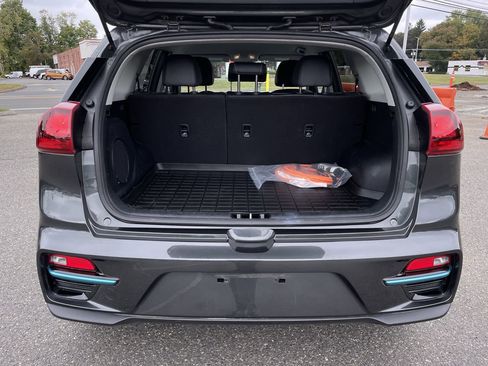 Used 2022 Kia Niro EX w/ Cold Weather Package image 11