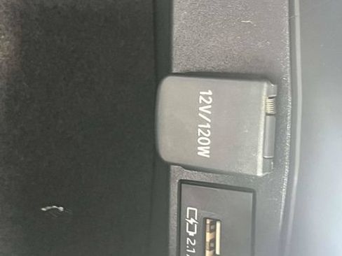 Used 2021 Toyota Corolla LE FWD image 33