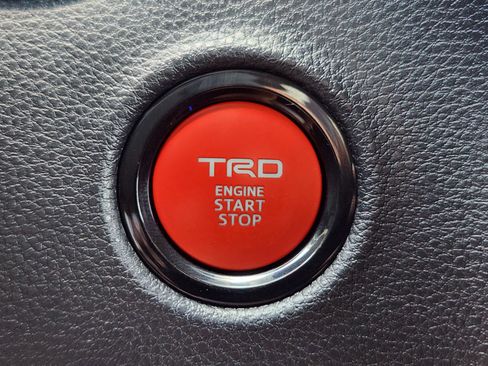 New 2026 Toyota Tundra SR5 w/ TRD Off-Road Premium Package AWD/4WD image 20