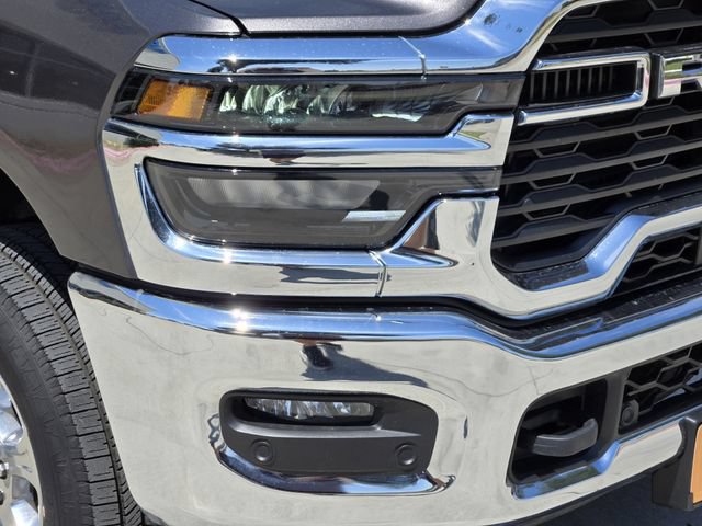 Certified 2025 RAM 2500 Big Horn AWD/4WD image 9