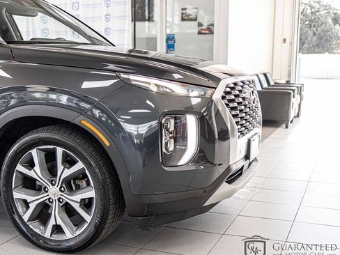 Used 2020 Hyundai Palisade SEL w/ Premium Package FWD image 4
