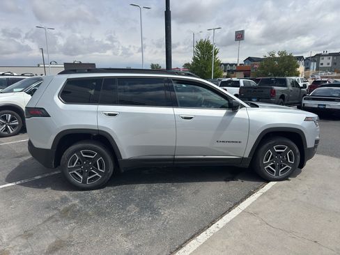 New 2026 Jeep Cherokee Laredo AWD/4WD image 6