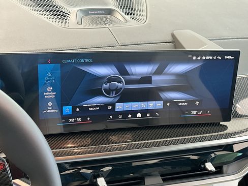New 2026 BMW X5 M Competition w/ Executive Package AWD/4WD image 12